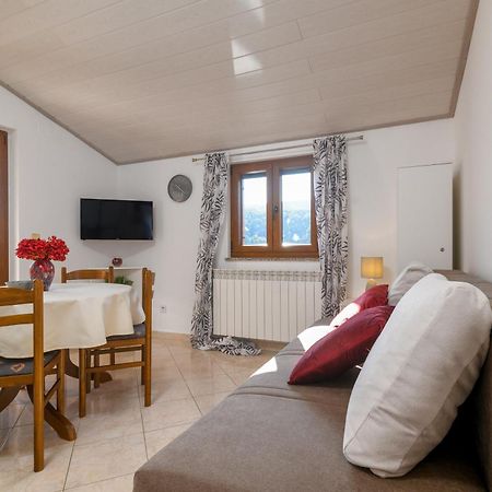 Apartments By The Sea Duga Luka - Prtlog, Labin - 2335 Esterno foto