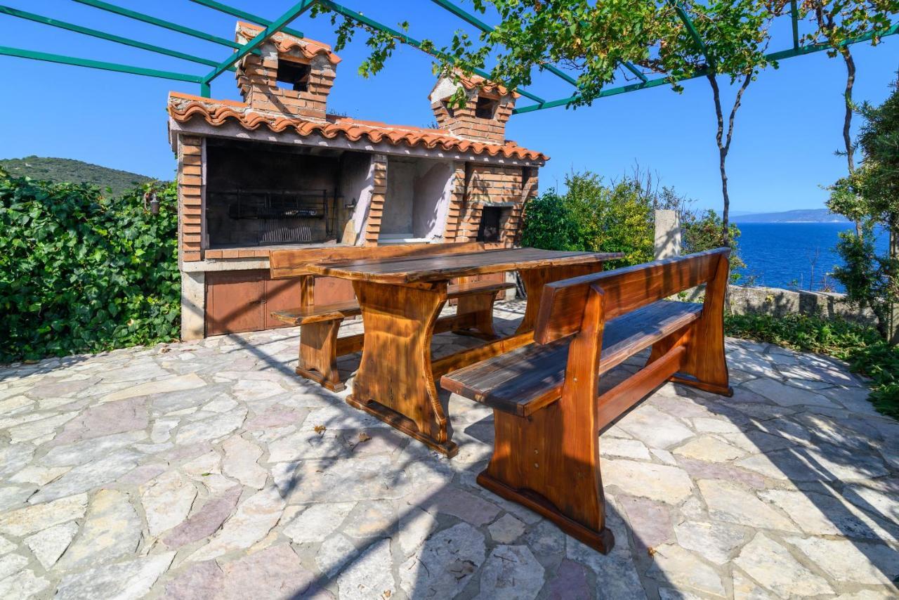Apartments By The Sea Duga Luka - Prtlog, Labin - 2335 Esterno foto